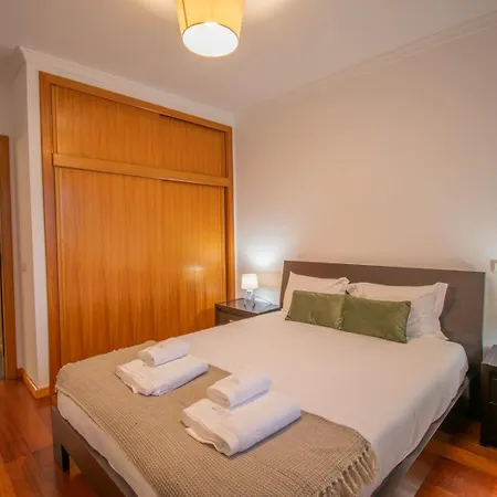 شقة Guestready - Charming With Ocean Views كانيكو