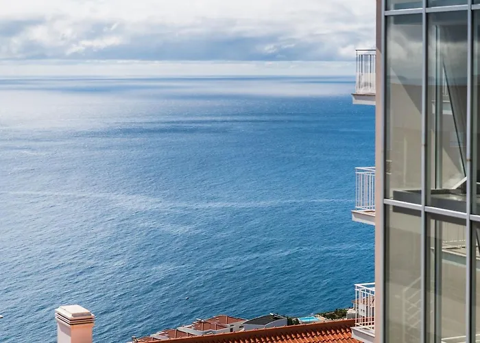 Guestready - Charming With Ocean Views Апартаменты *